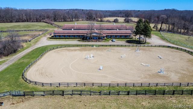 Property Photo: 5280 Hosner Road MI 48370