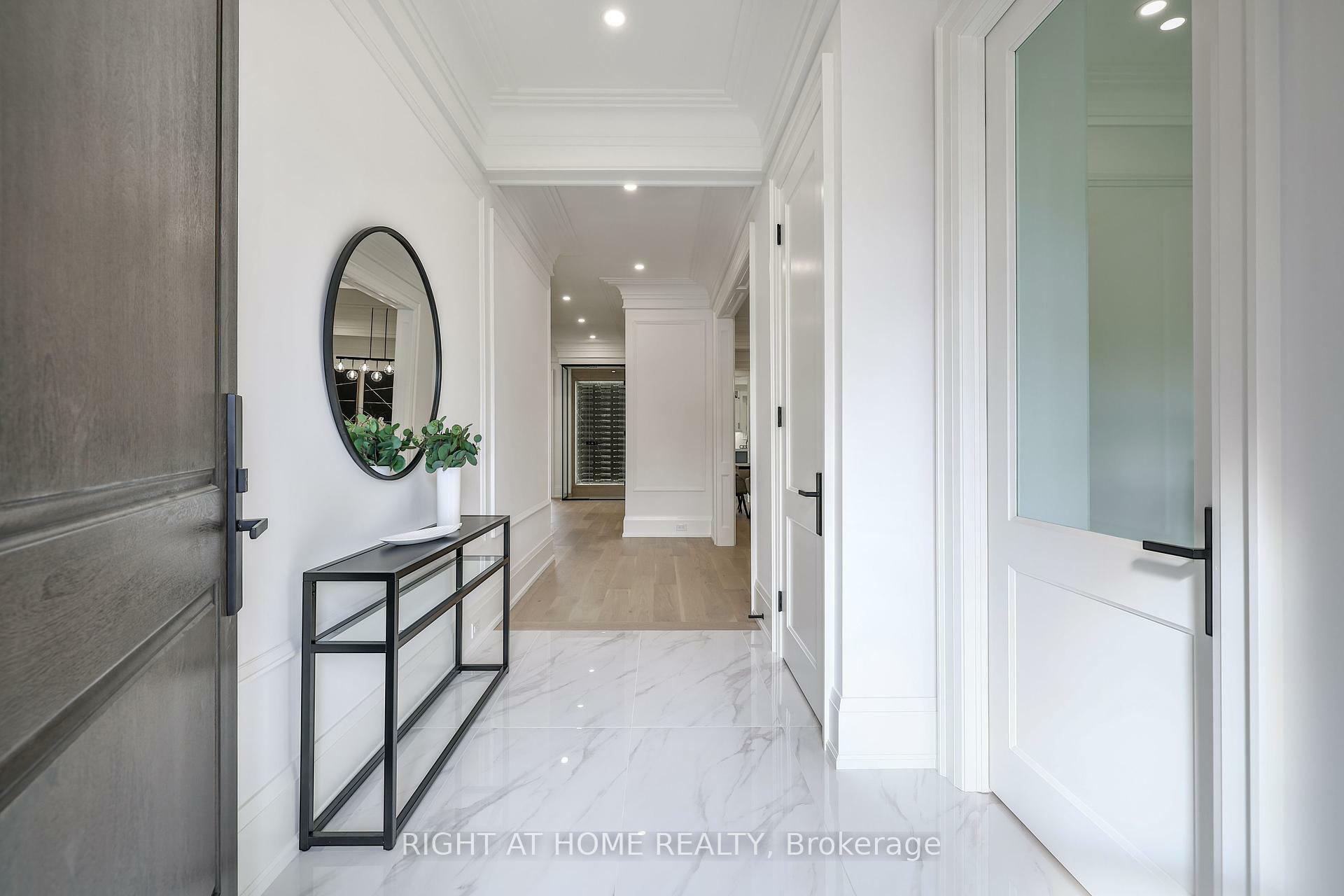 Property Photo: 8 Hughson Drive ON L3R 2T4