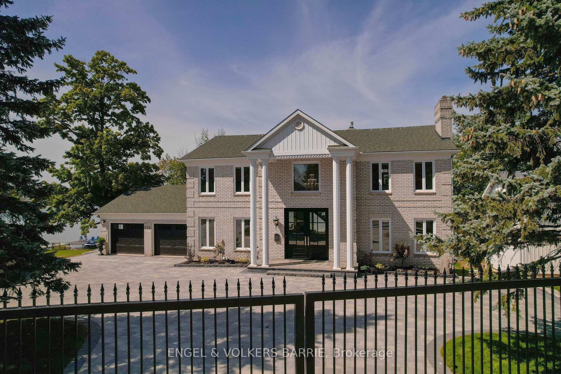 Property Photo: 376 Brewery Lane ON L3V 7H8