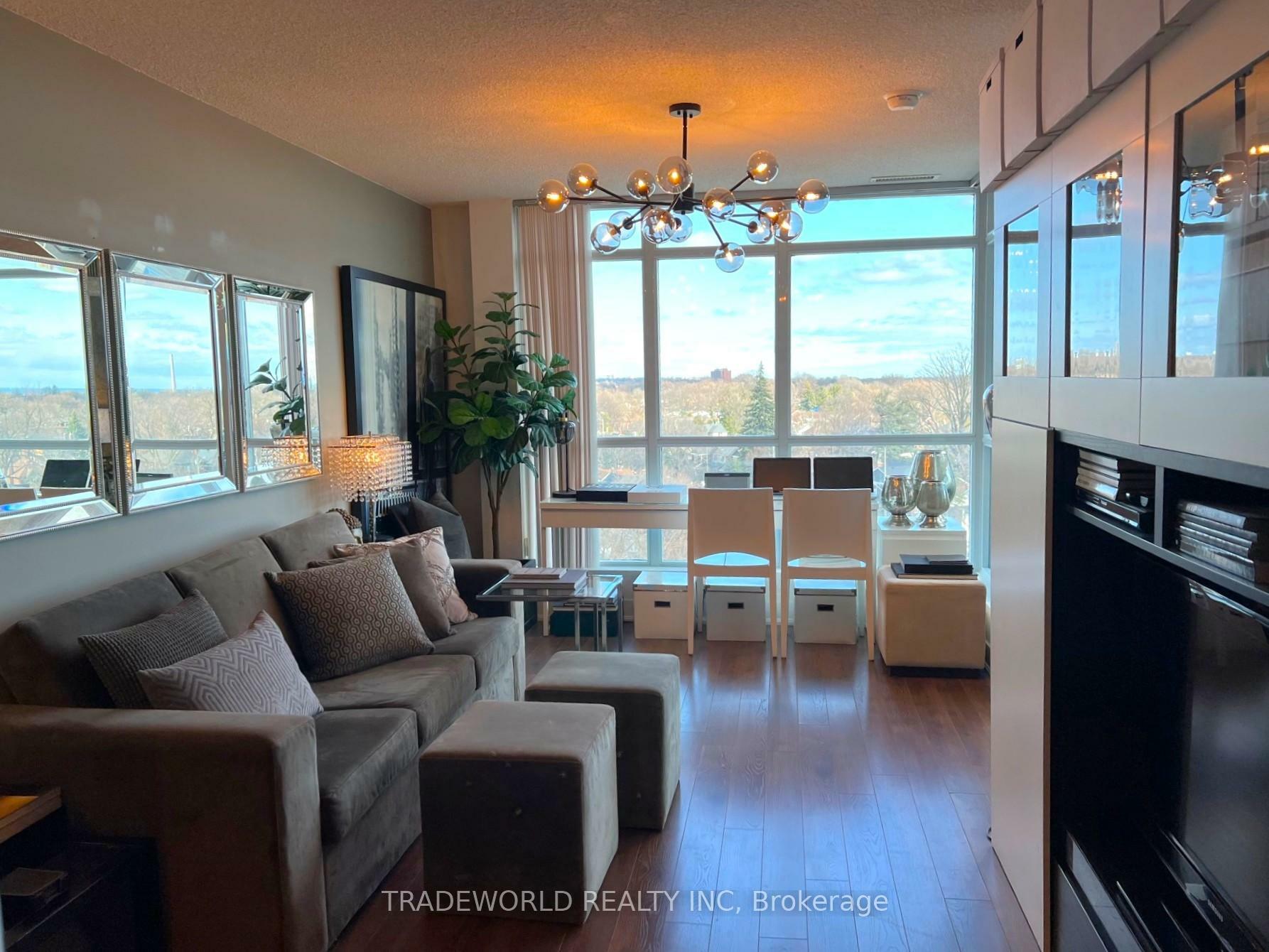 Property Photo: 1048 Broadview Avenue 804 ON M4K 2B8