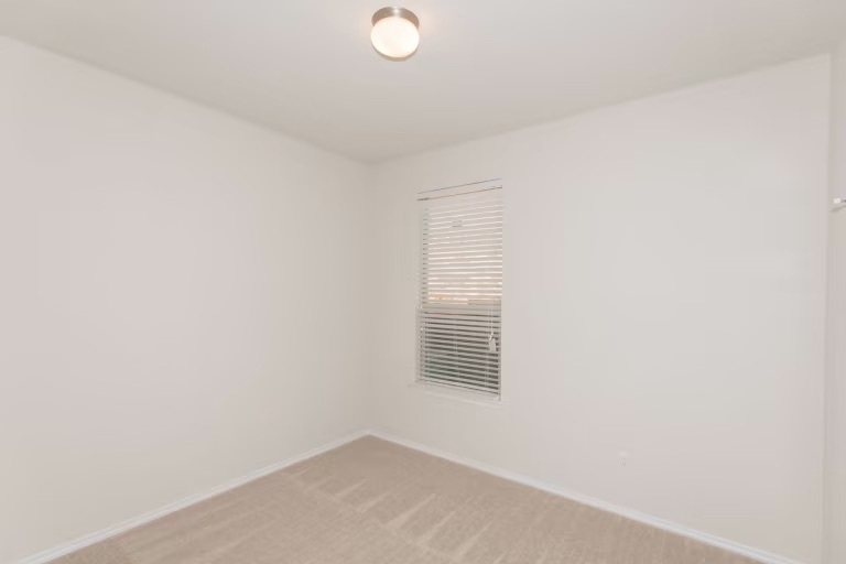 Property Photo: 288 Kapok Street TX 78610