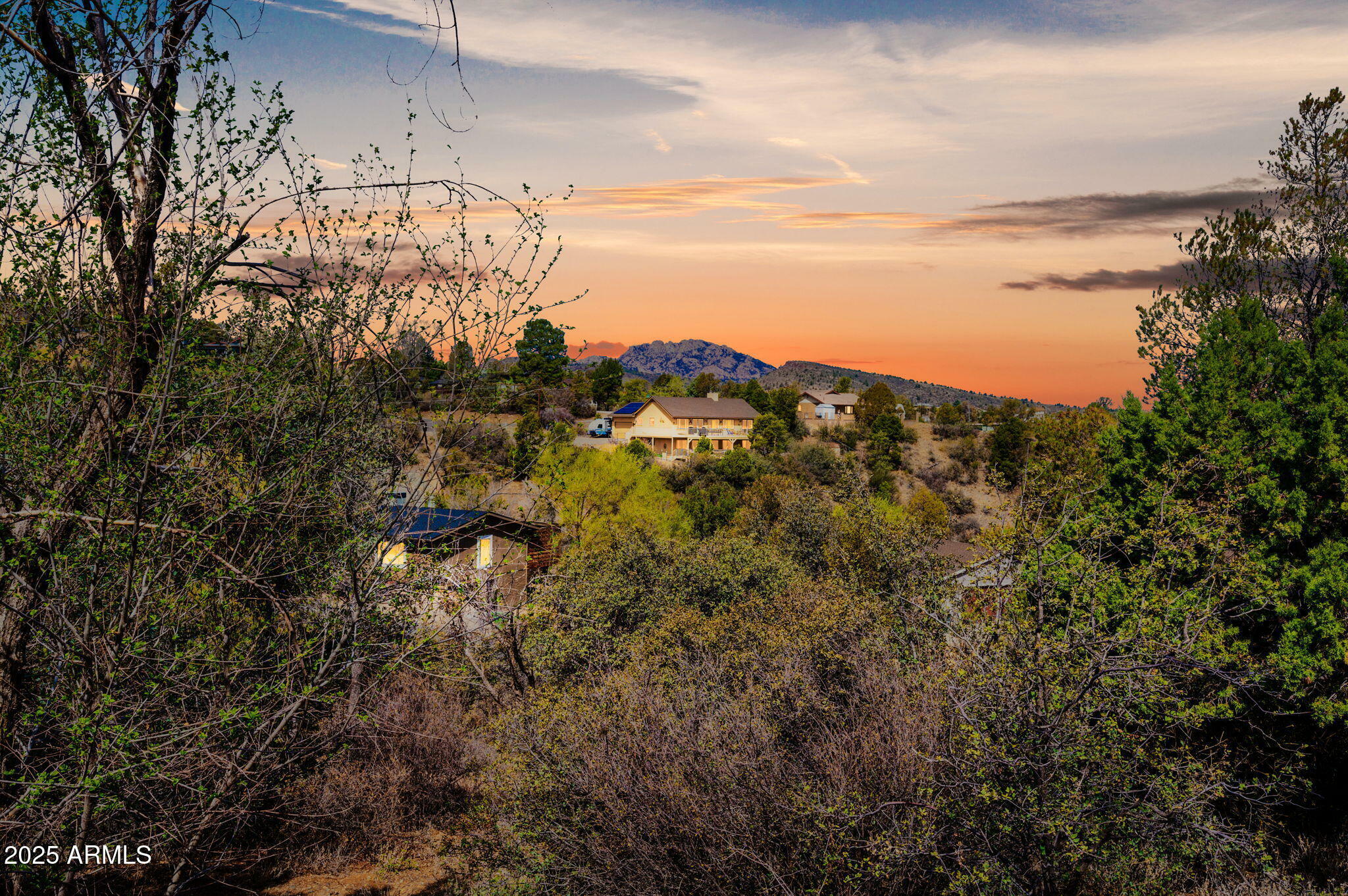 Property Photo: 401 Valley Place AZ 86301