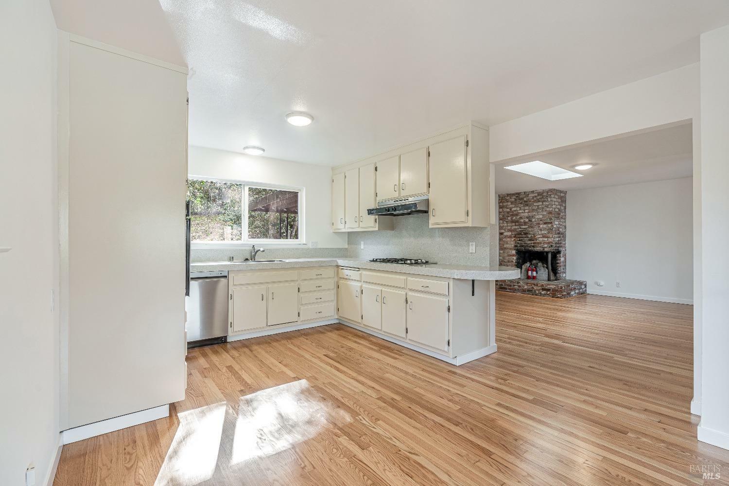 Property Photo: 1419 Johnson Street CA 94947
