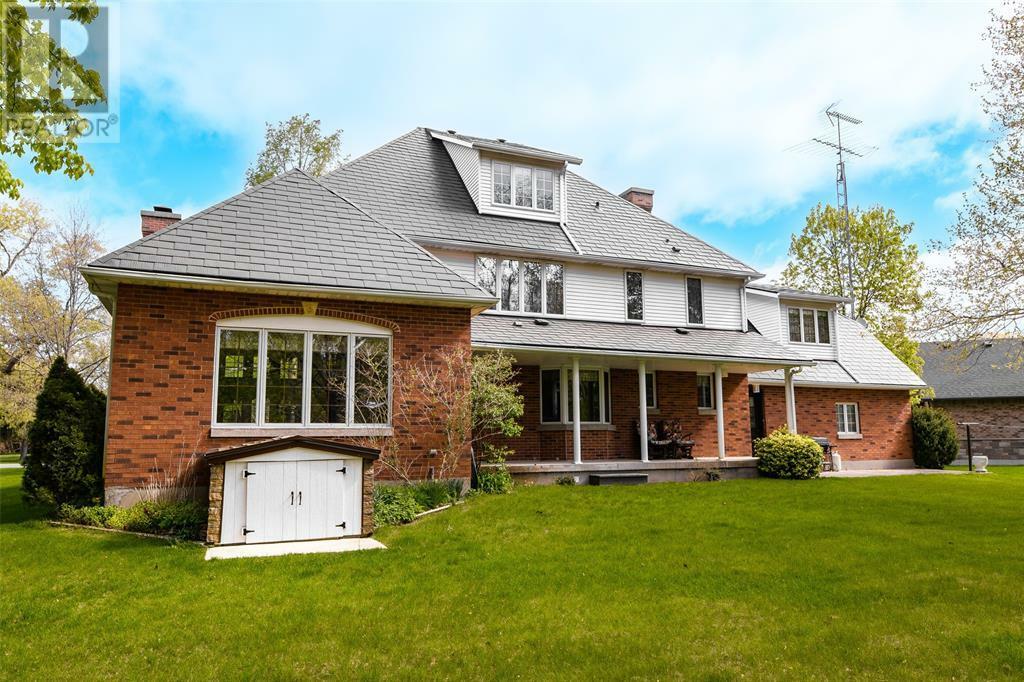Property Photo: 1821 Blackwell Road ON N7T 7H4