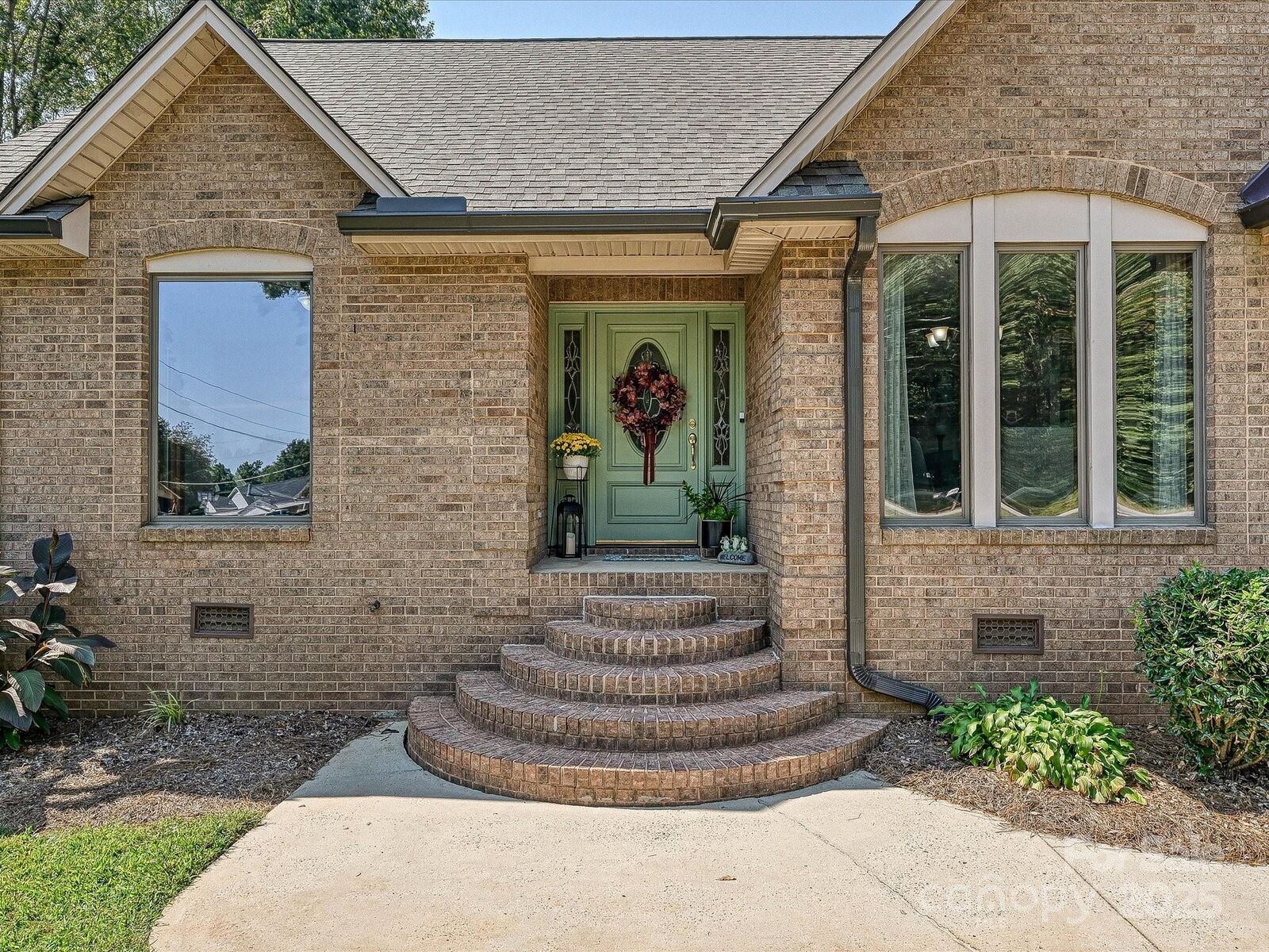 Property Photo: 7146 Sifford Road NC 28164