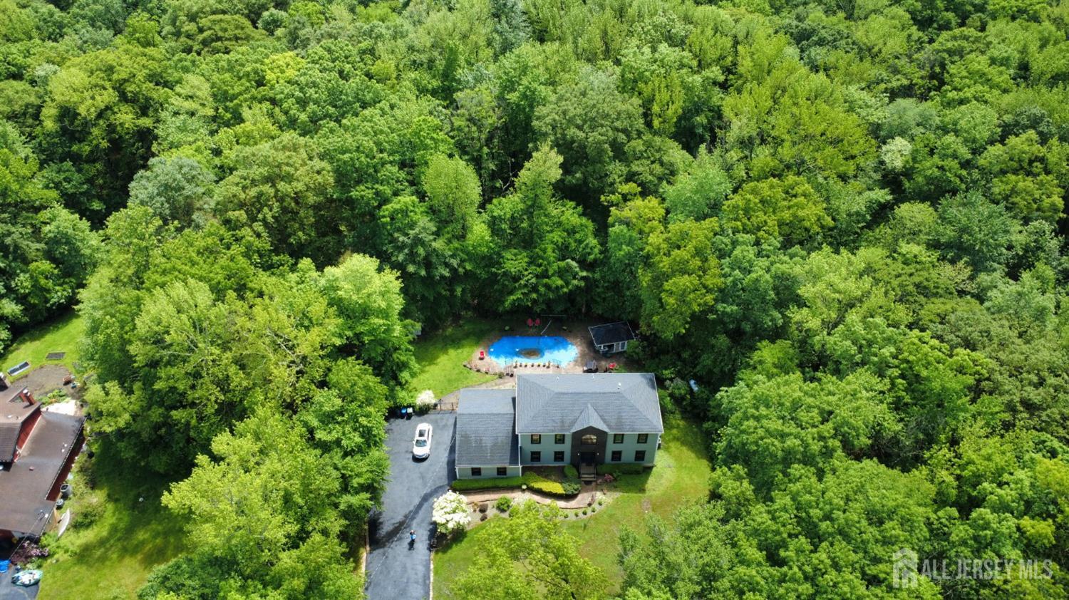 Property Photo: