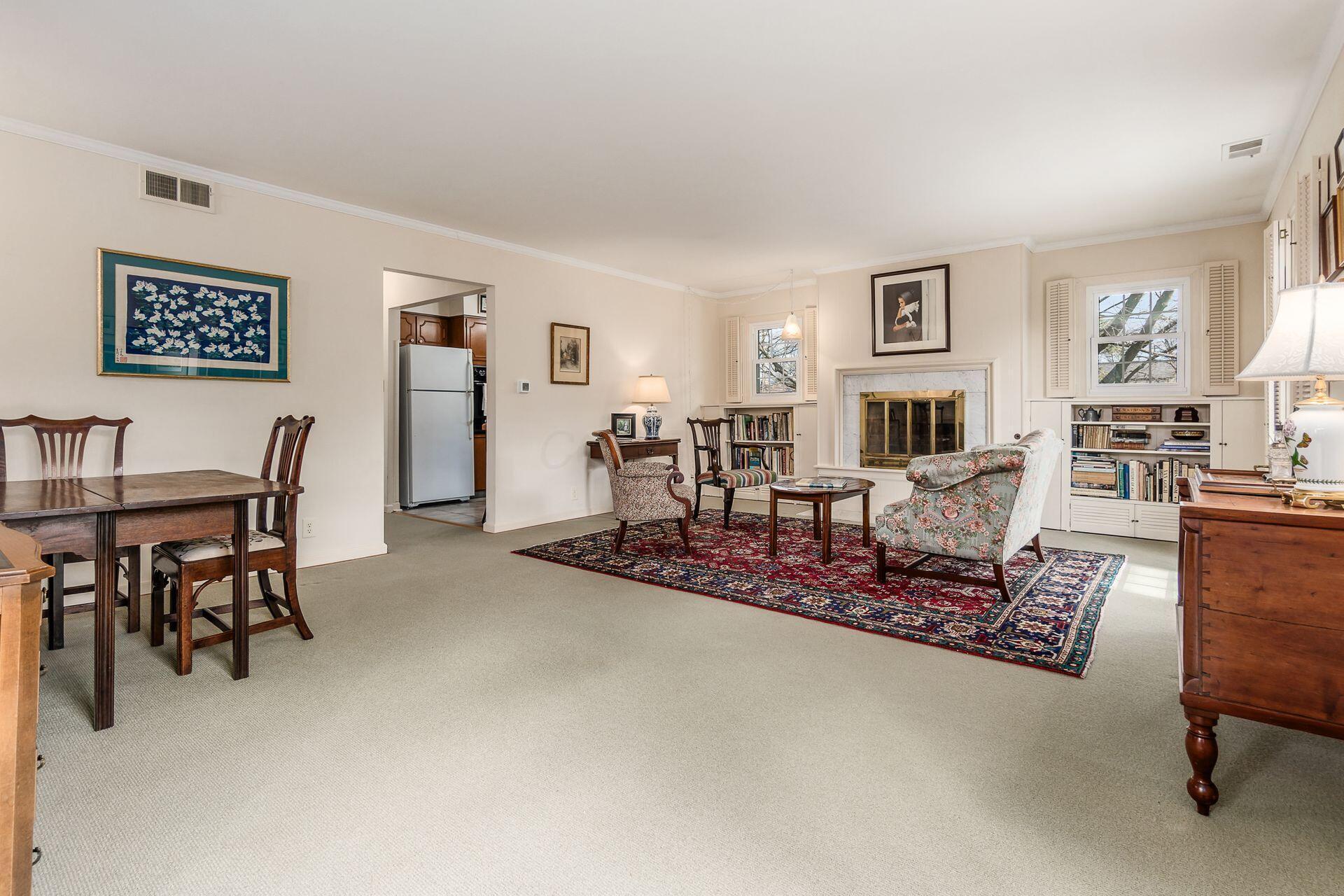 Property Photo: 1631 Roxbury Road OH 43212