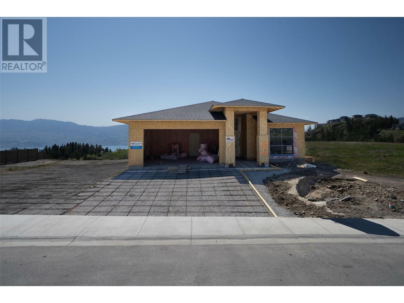 Property Photo: 2531 Pinnacle Ridge Drive BC V4T 0G4