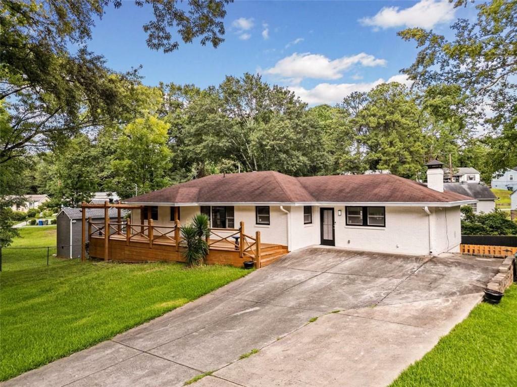 Property Photo: 215 Collum Street NW GA 30314
