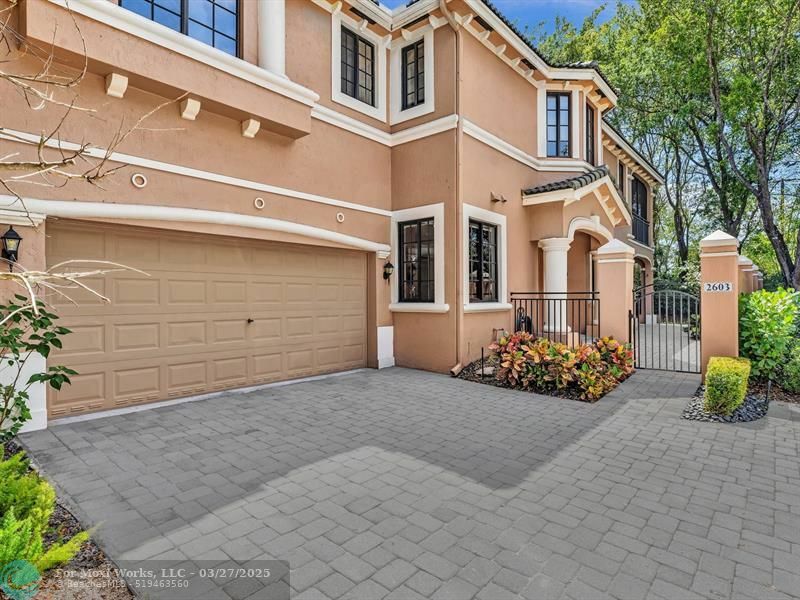 2603 Center Court Dr 1  Weston FL 33332 photo