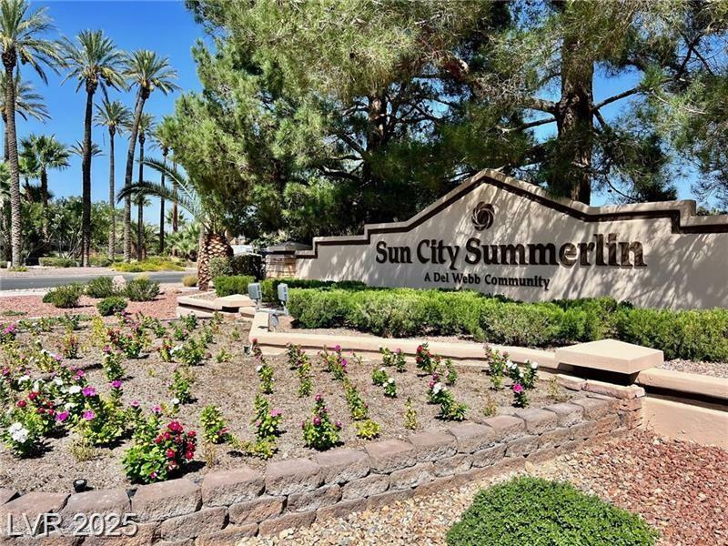 Property Photo: 8552 Desert Holly Drive NV 89134