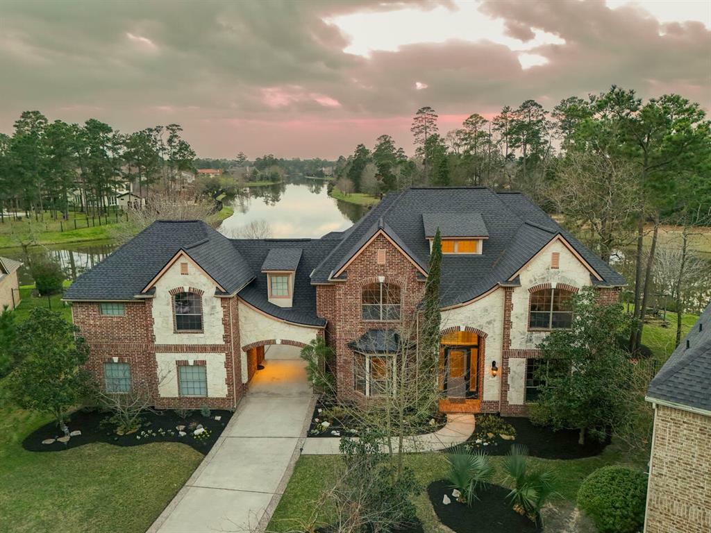 46 Cove View Trail Court  The Woodlands TX 77389 photo