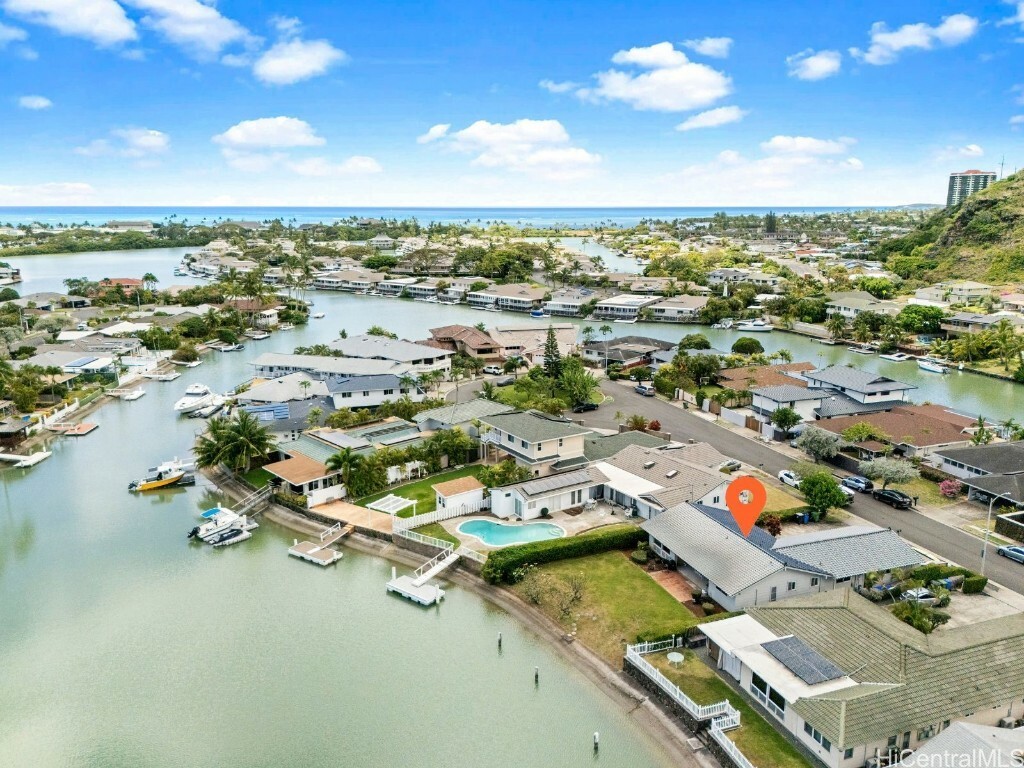 Property Photo: 780 Kumukahi Place HI 96825