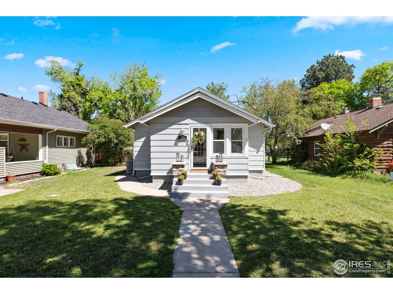 Property Photo: 624 Walnut St CO 80550