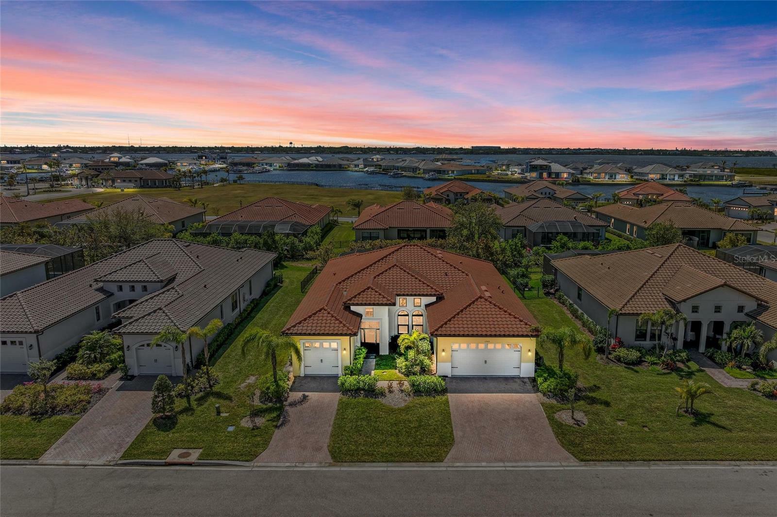 Property Photo: 1709 6th Street E FL 34221