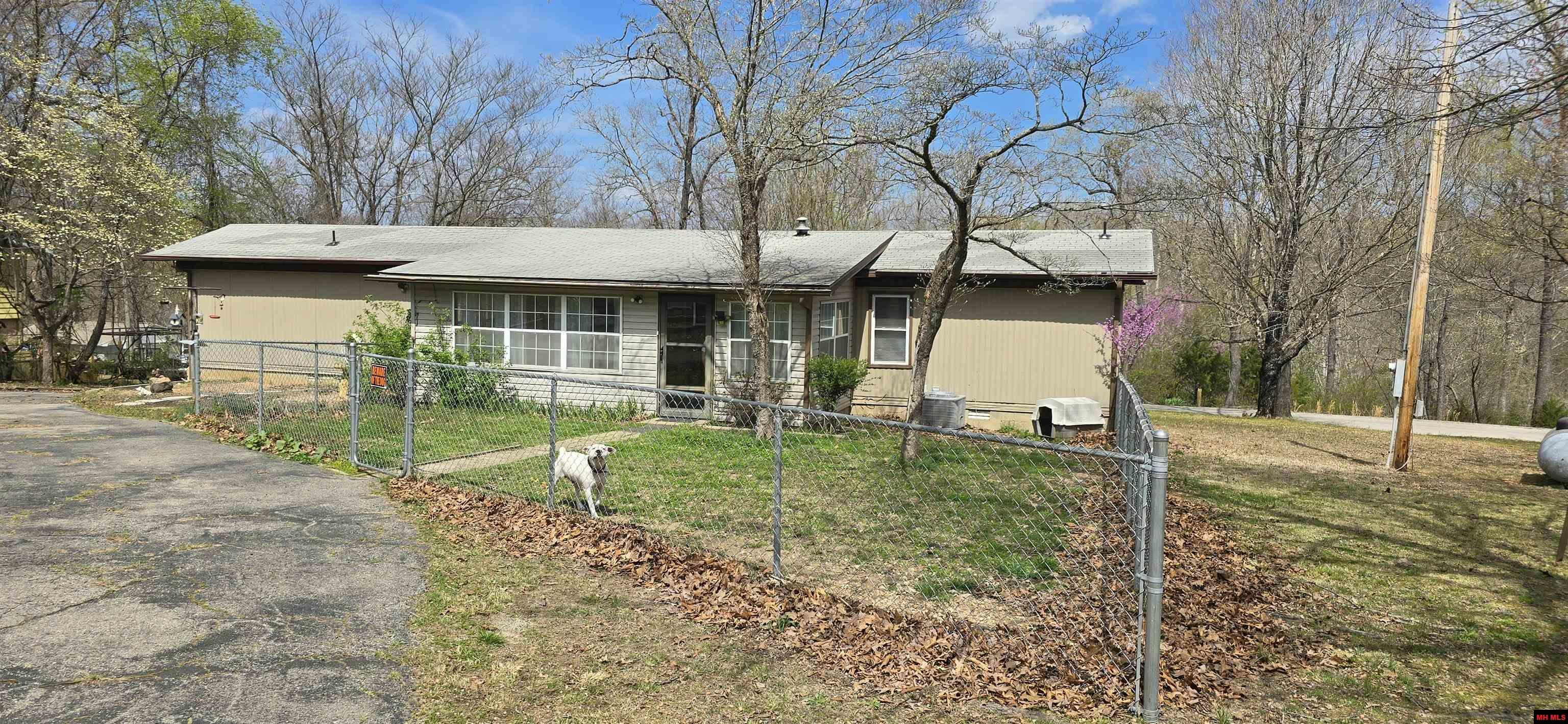 Property Photo: 126 Cove Road AR 72642