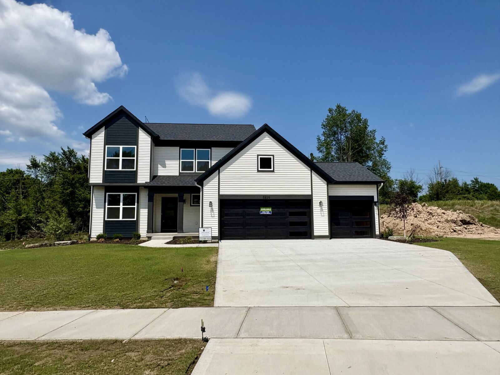 Property Photo: 5899 Valley Point Drive SE MI 49316
