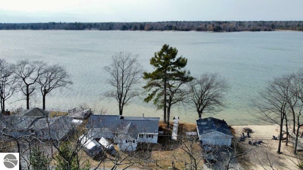 Property Photo: 4432 E Cedar Lake Drive MI 48738