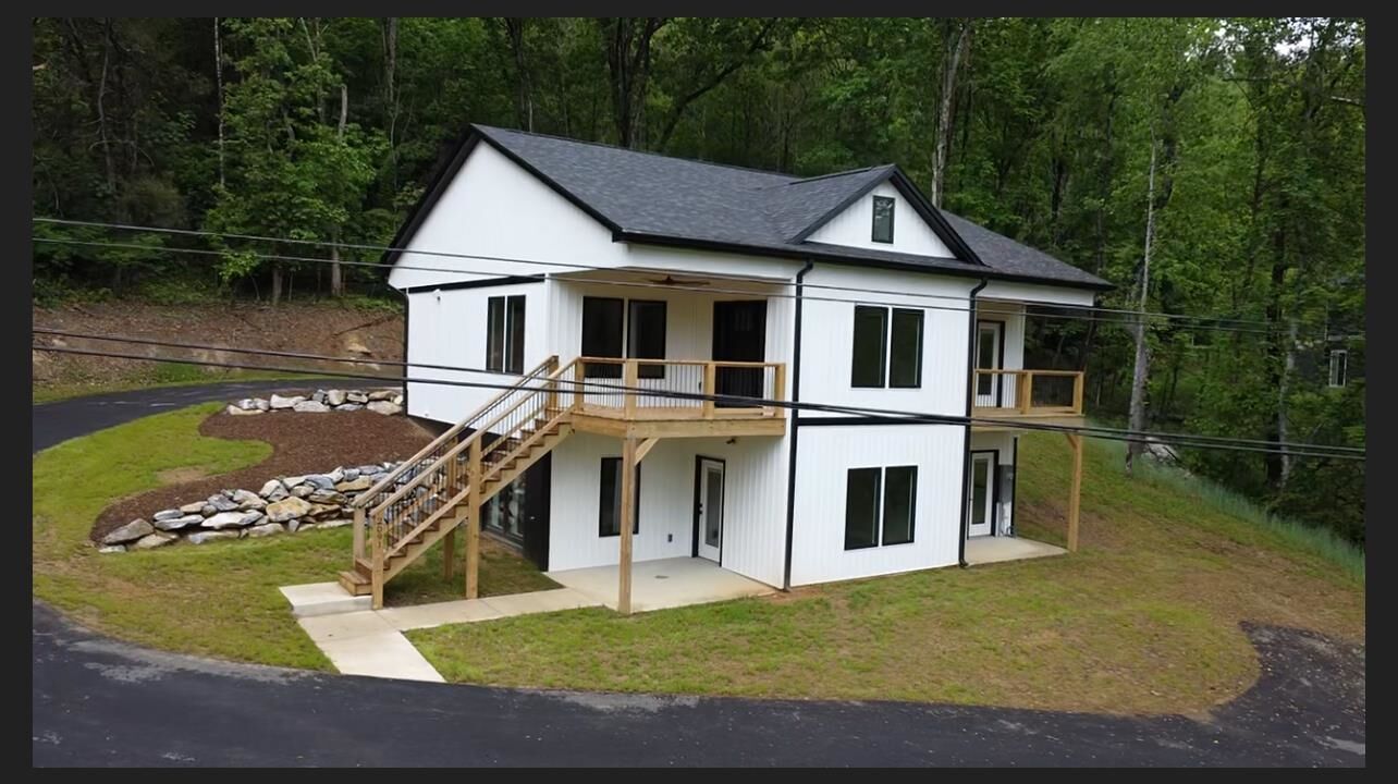 Property Photo:  2091 Ellett Road  VA 24073 