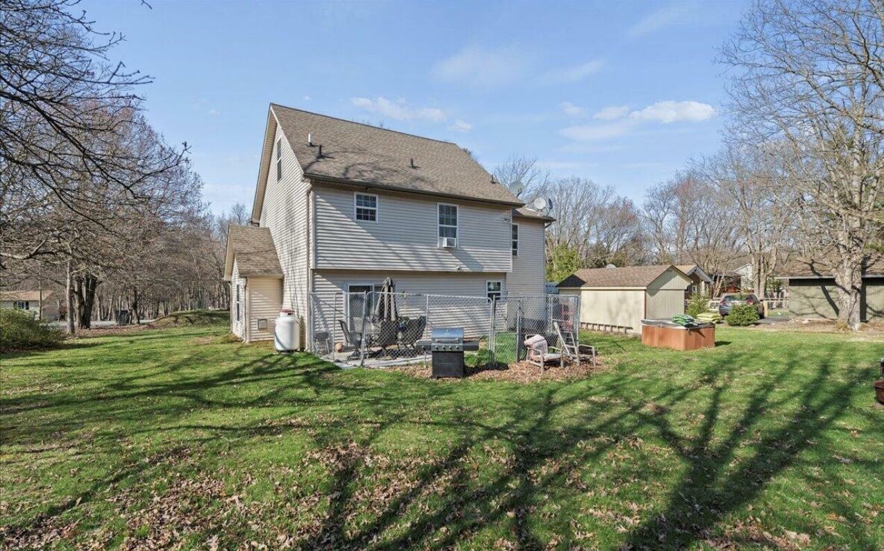 Property Photo: 402 Mountain Road PA 18210