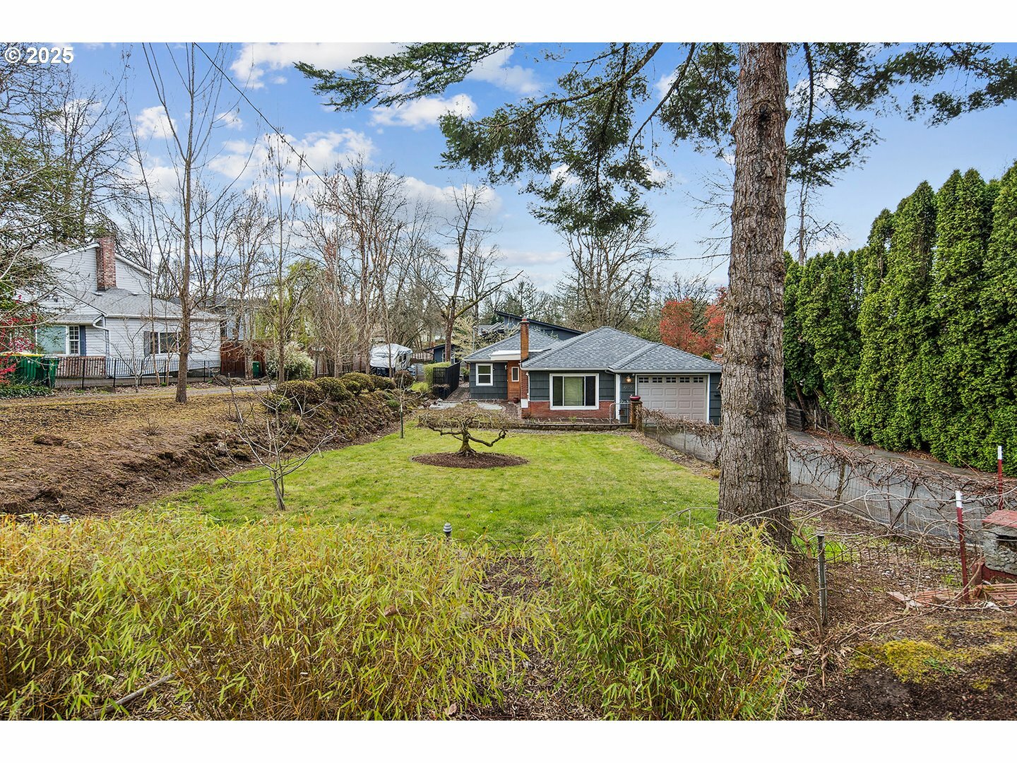Property Photo: 6816 SW Walnut Ter OR 97223