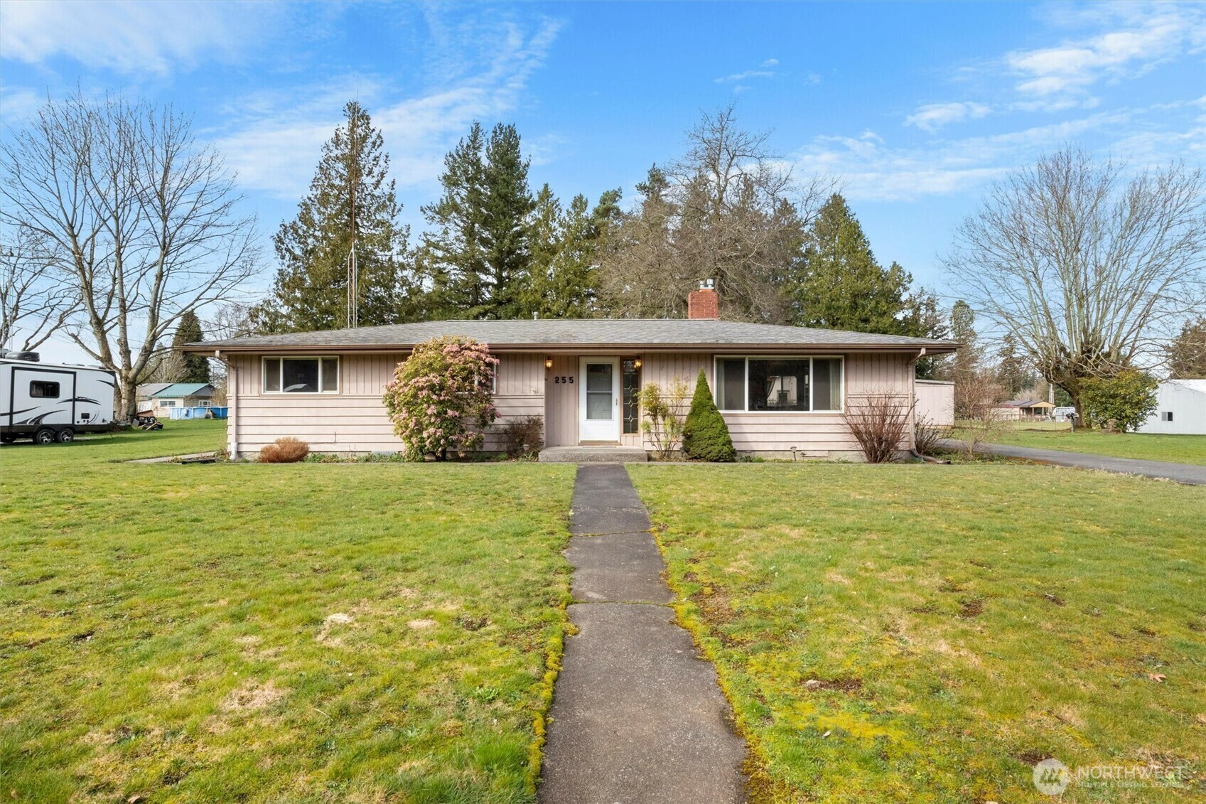 255  Pyramid Lane  Lynden WA 98264 photo