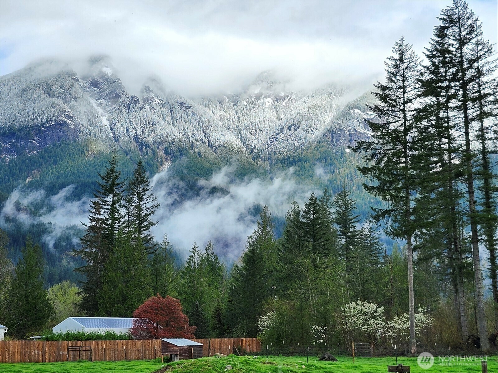Property Photo: 16119 426th Avenue SE WA 98251
