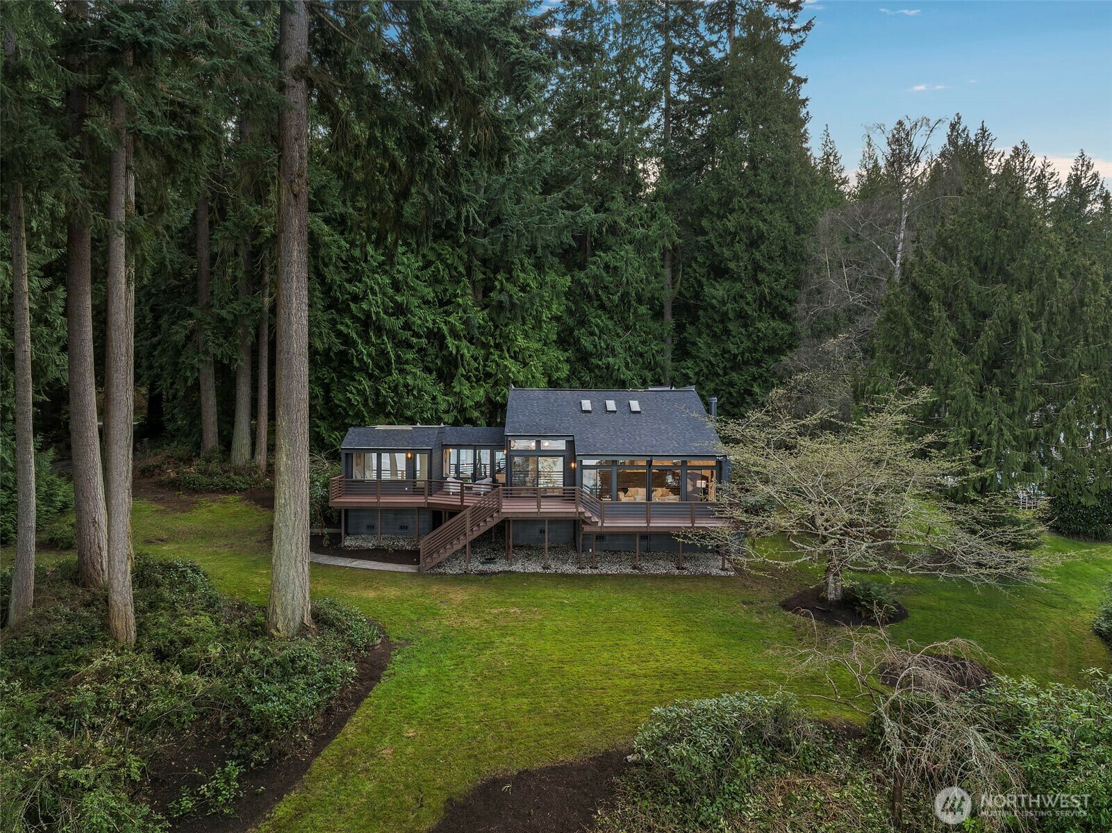 3861  Saratoga Road  Langley WA 98260 photo
