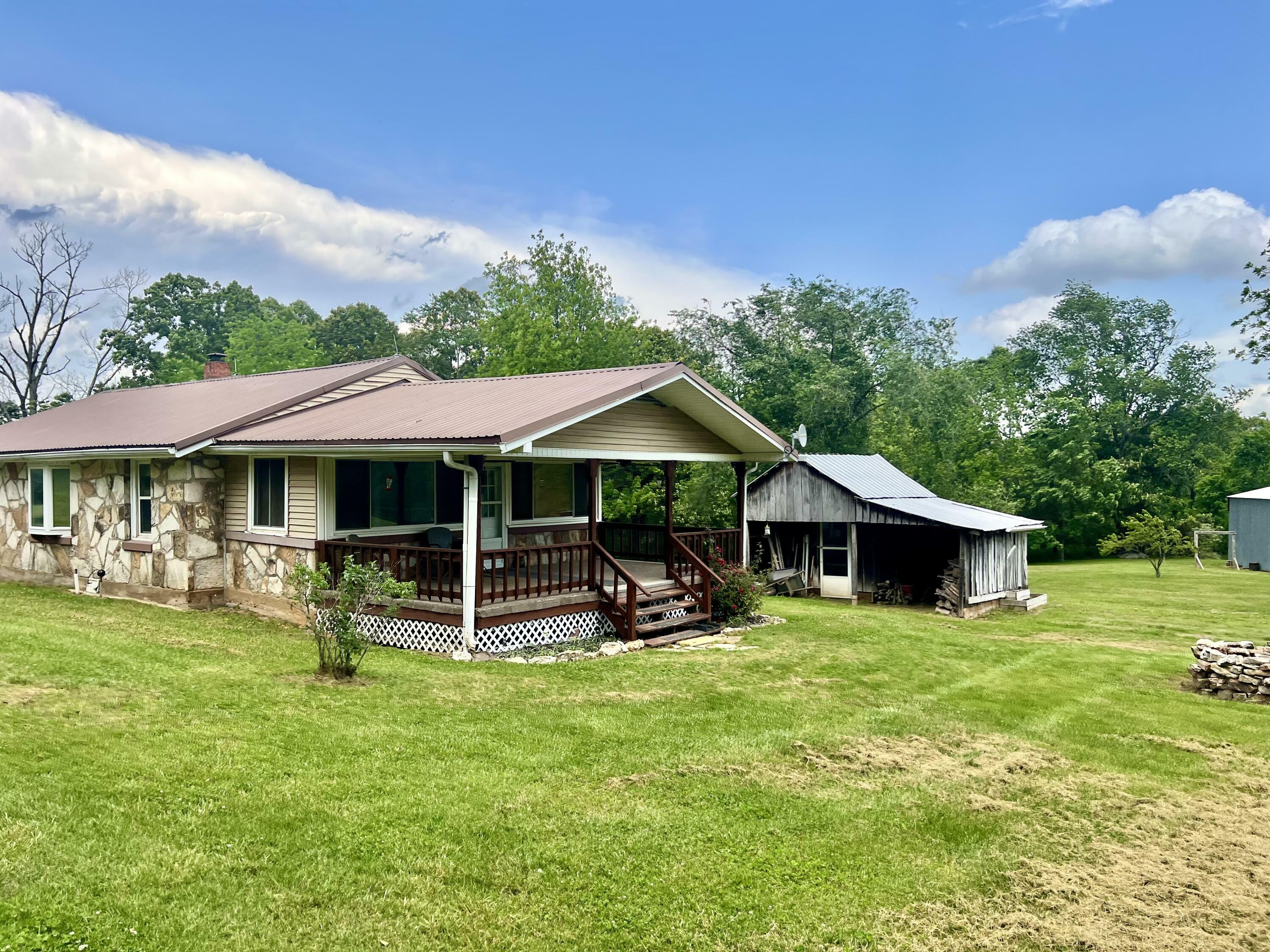 Property Photo: 1380 County Road 219 MO 65791