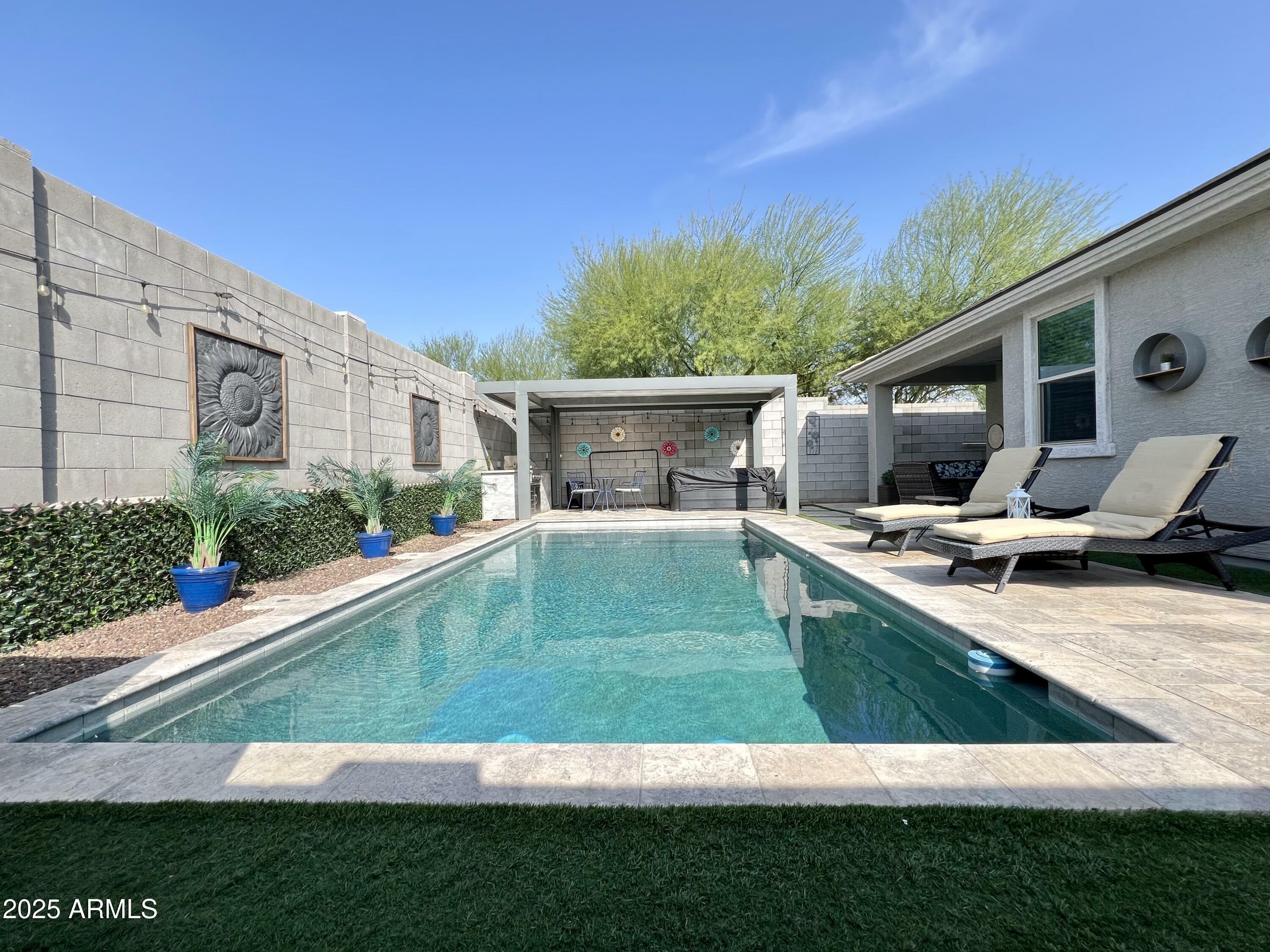 Property Photo: 10230 W Townley Avenue AZ 85345