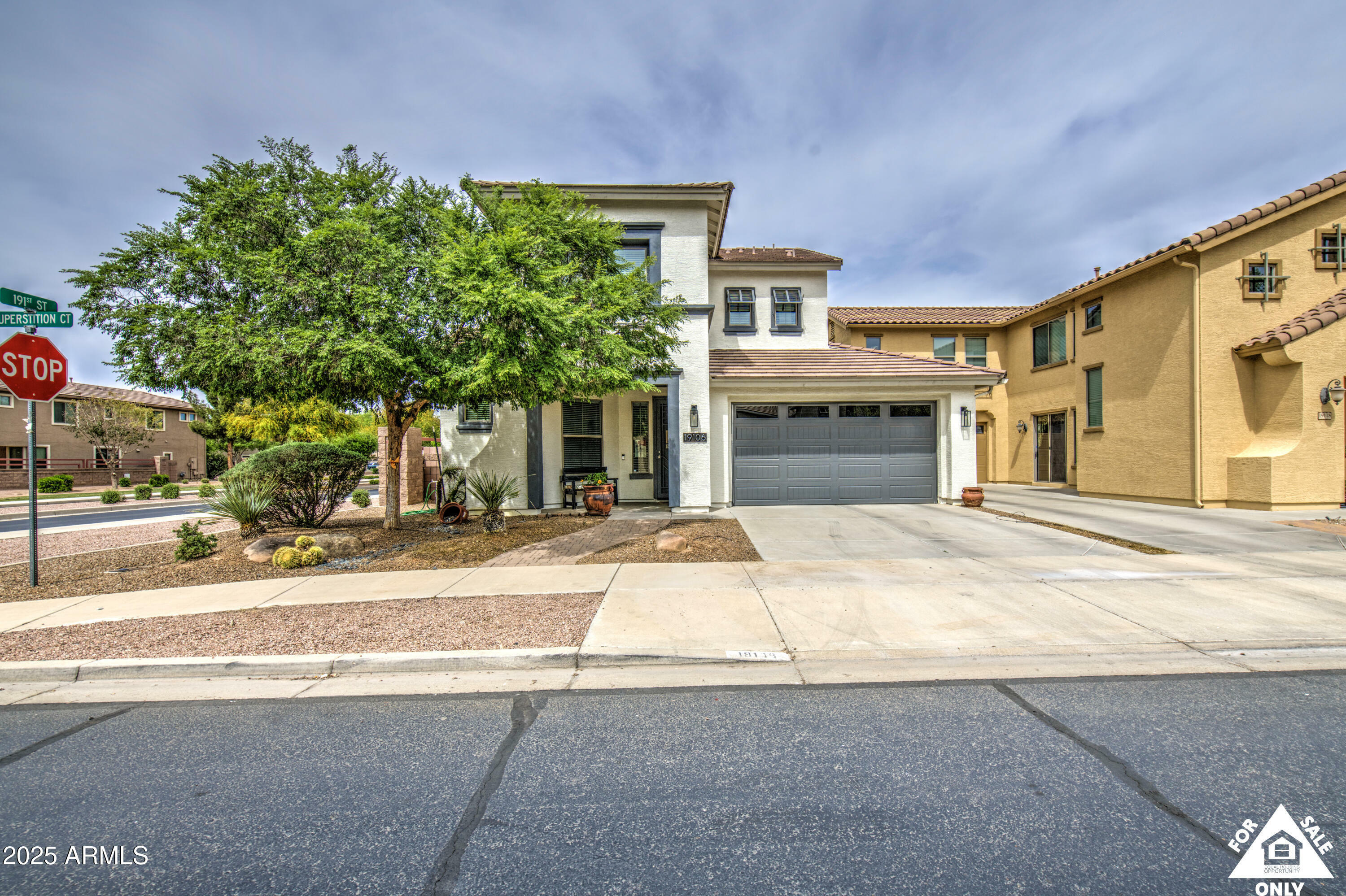 Property Photo: 19106 E Superstition Court AZ 85142