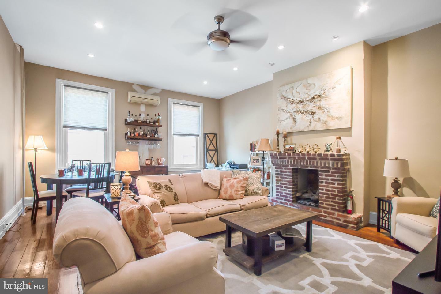 511 S 17th Street  Philadelphia PA 19146 photo