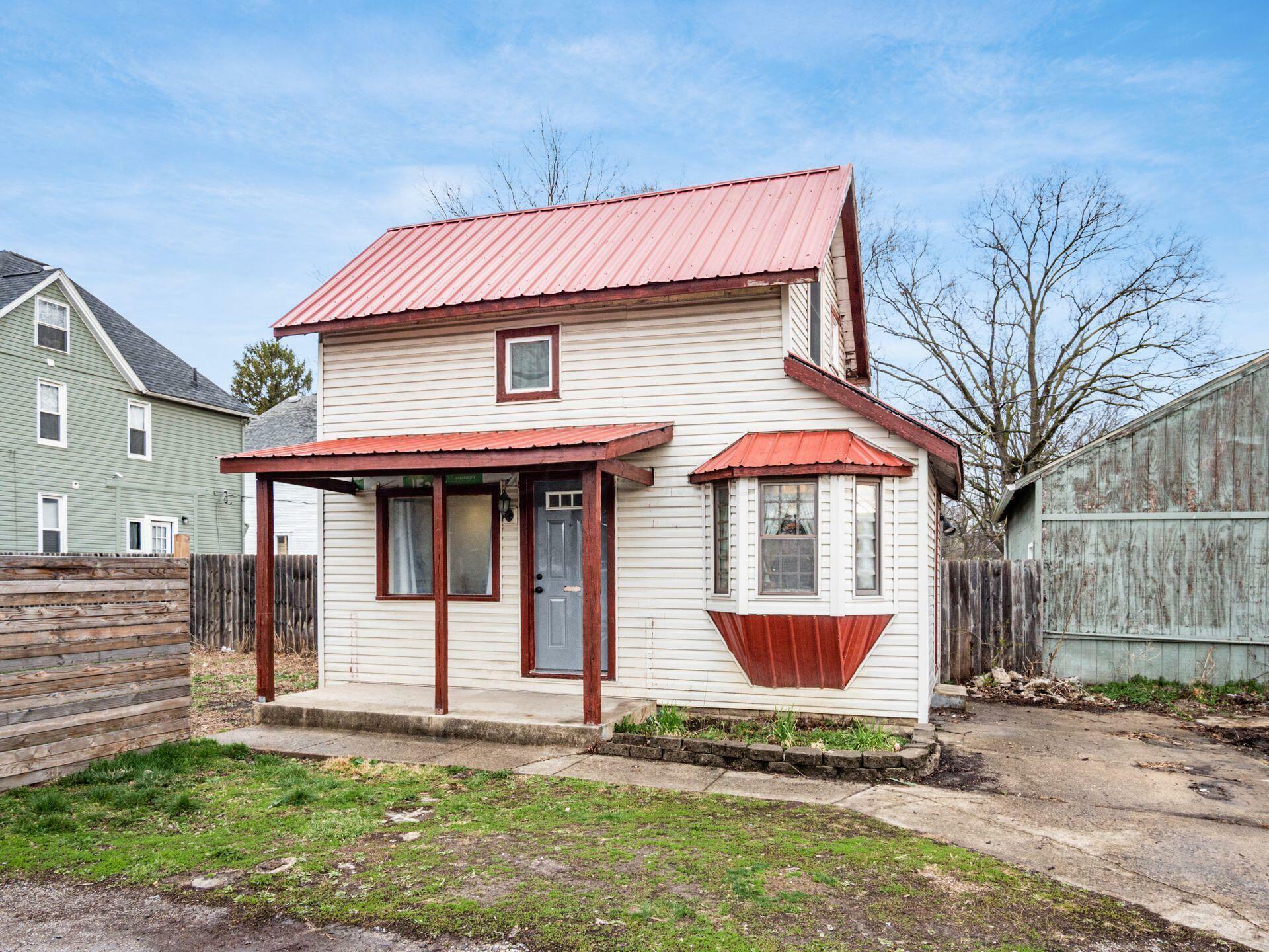 Property Photo:  24 N Princeton Avenue  OH 43222 