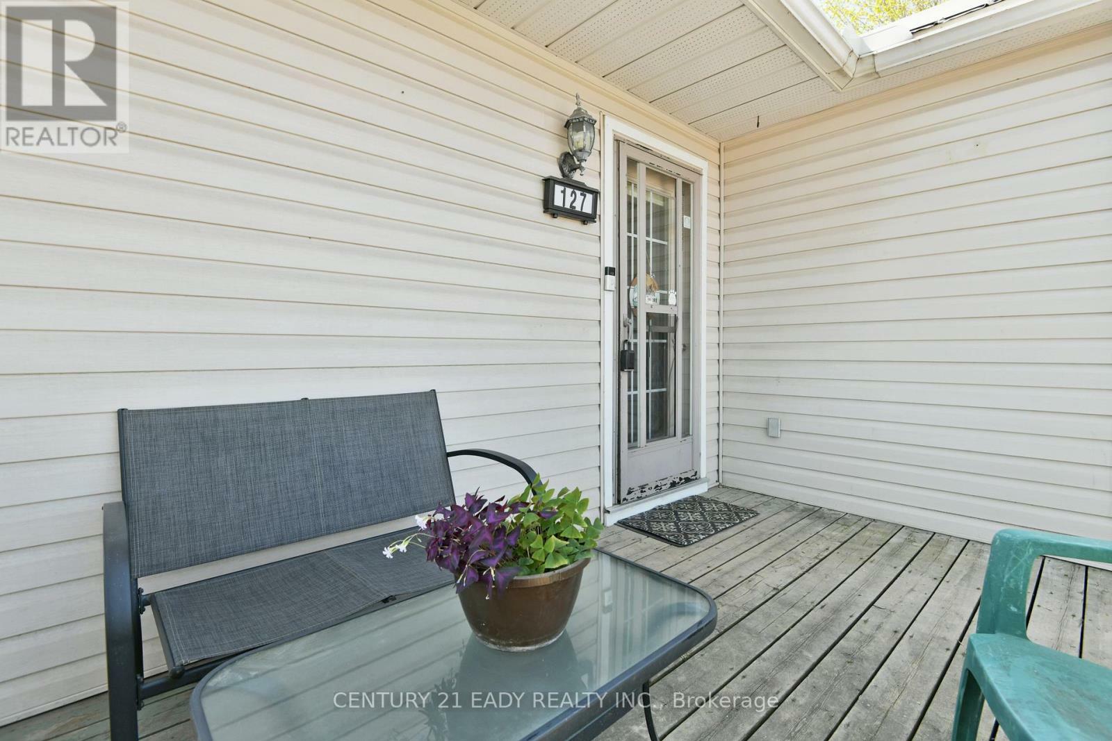 Property Photo: 127 Cameron Avenue ON K7V 3V4