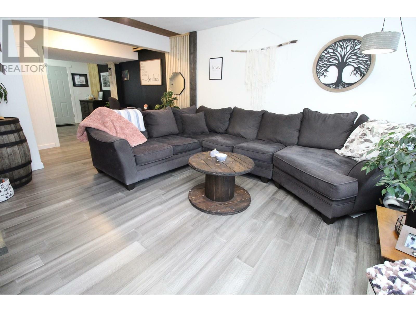 Property Photo: 18 Robinson Crescent BC V0J 2C0