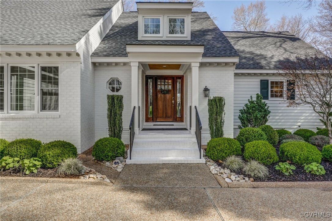 Property Photo: 153 Thomas VA 23185