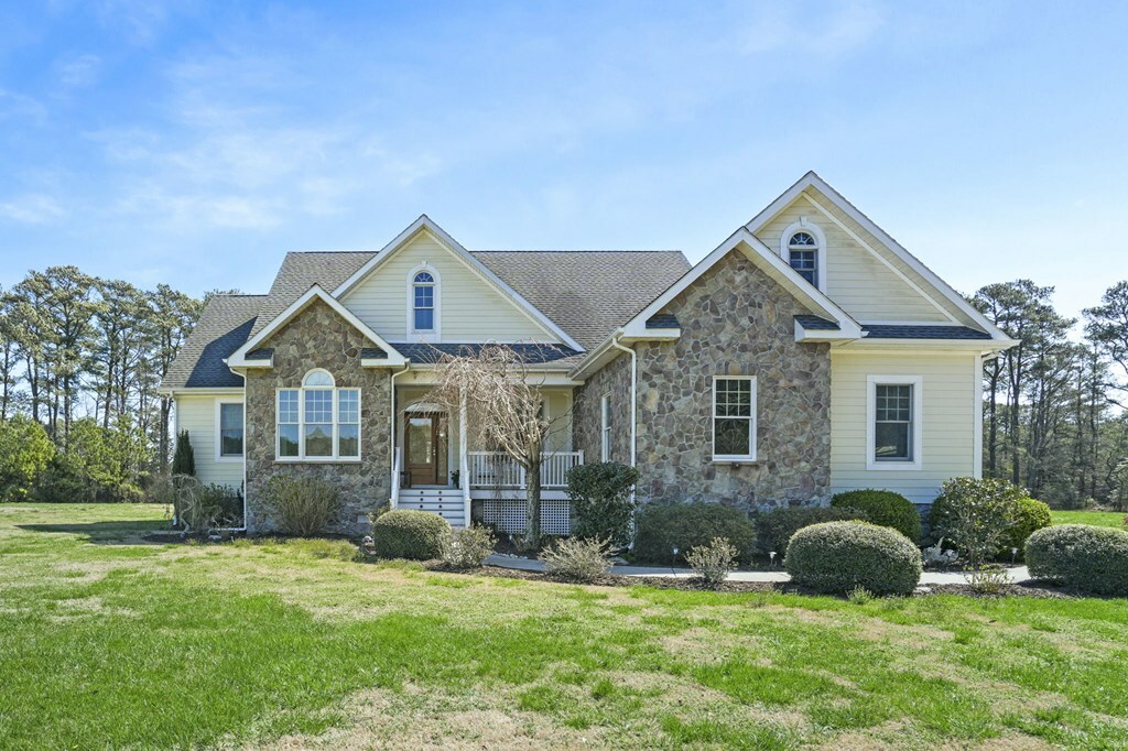 Property Photo: 26119 Juno Court VA 23301