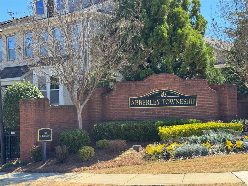 Property Photo: 10855 Bossier Drive GA 30022
