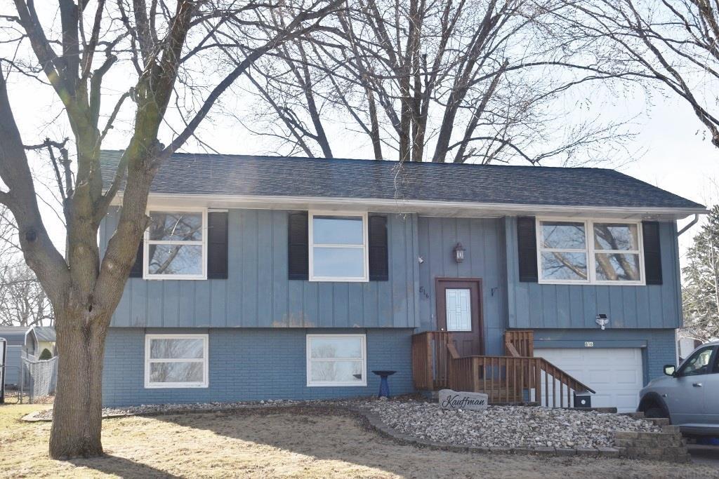 Property Photo: 816 2nd Ave N.e. IA 50662