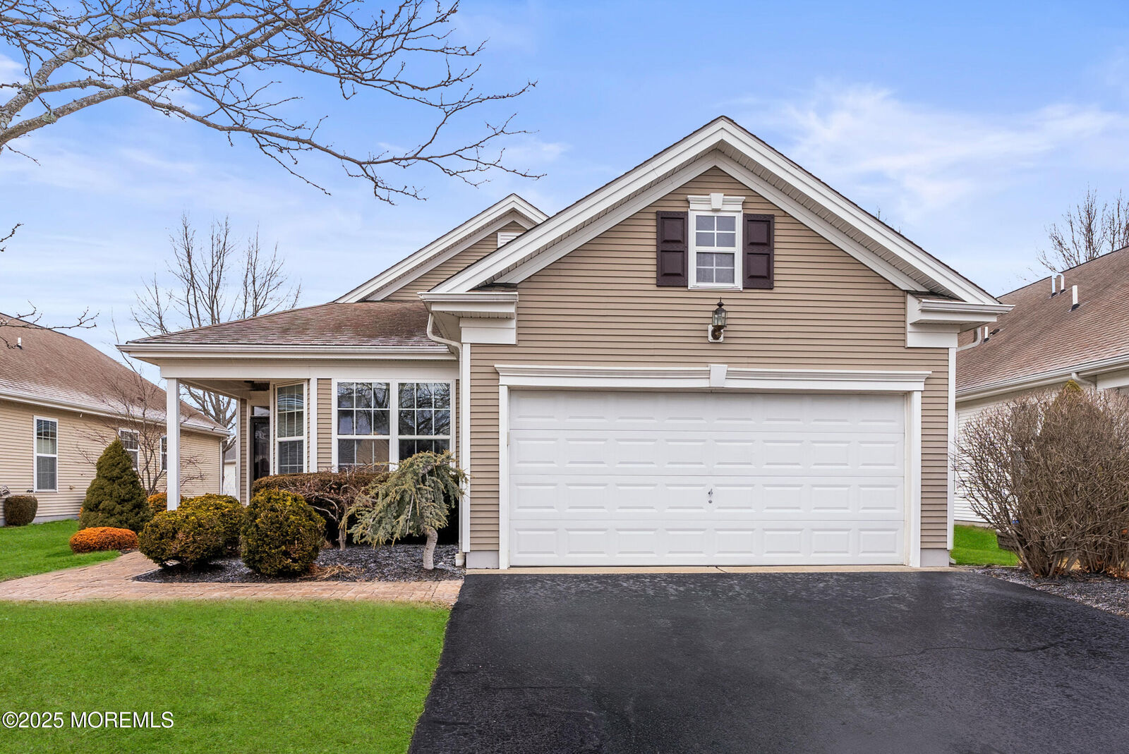 Property Photo:  119 Huntington Drive  NJ 08527 