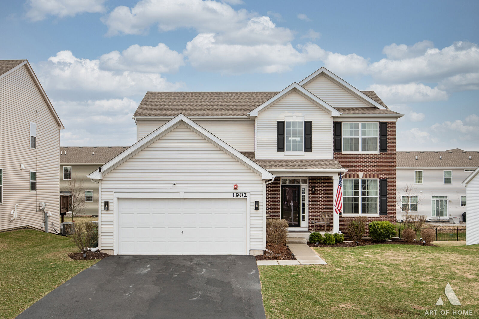 Property Photo:  1902 Roseland Lane  IL 60192 