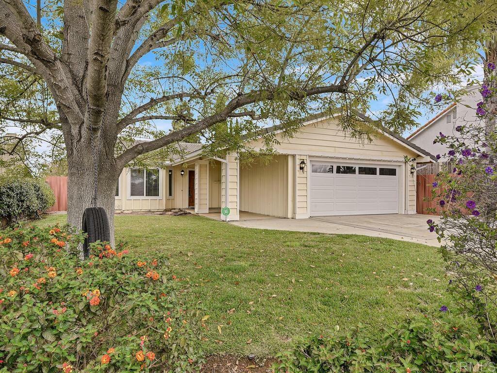 950 E Elder Street  Fallbrook CA 92028 photo