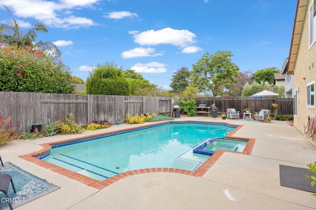 Property Photo:  9542 Halifax Street  CA 93004 
