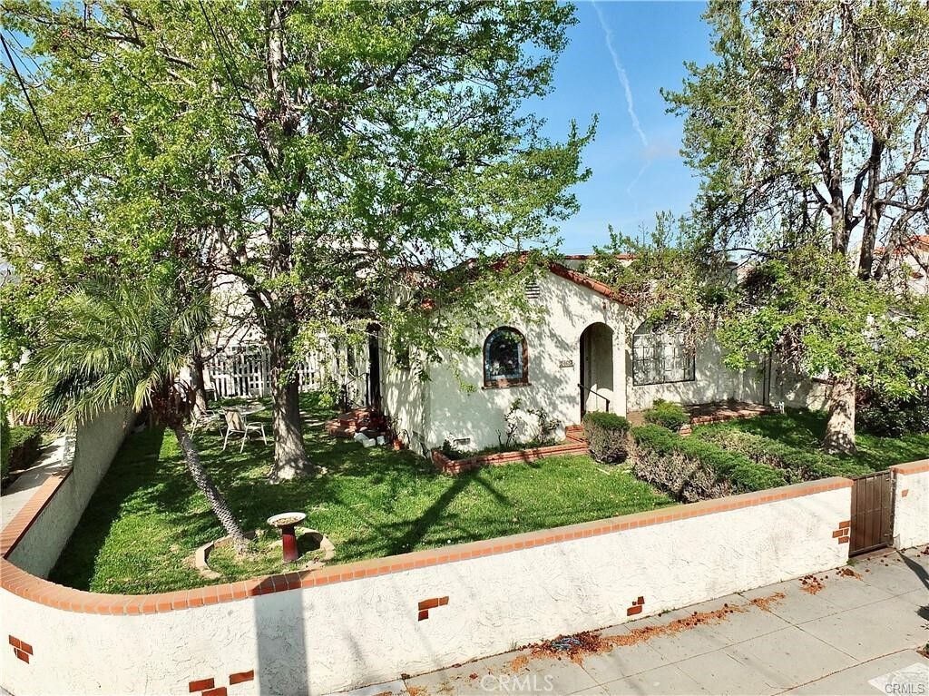 Property Photo:  24627 Cypress Street  CA 90717 