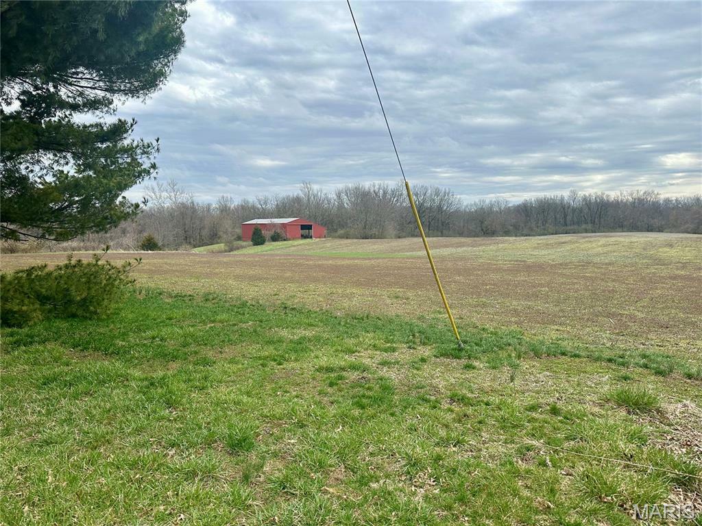 Property Photo:  
