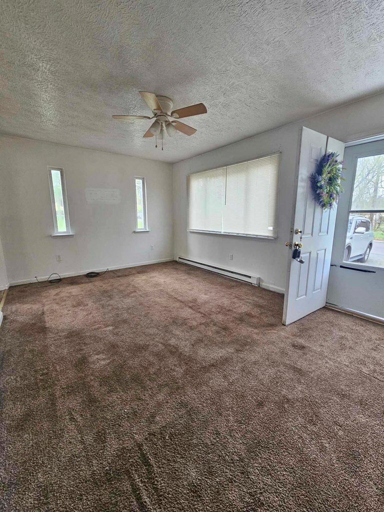 Property Photo: 207 High Street WV 24740