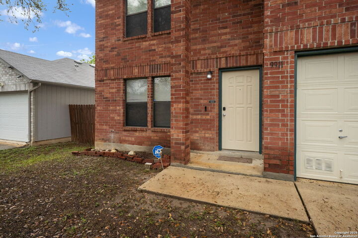 Property Photo: 9911 Alexa Place TX 78251
