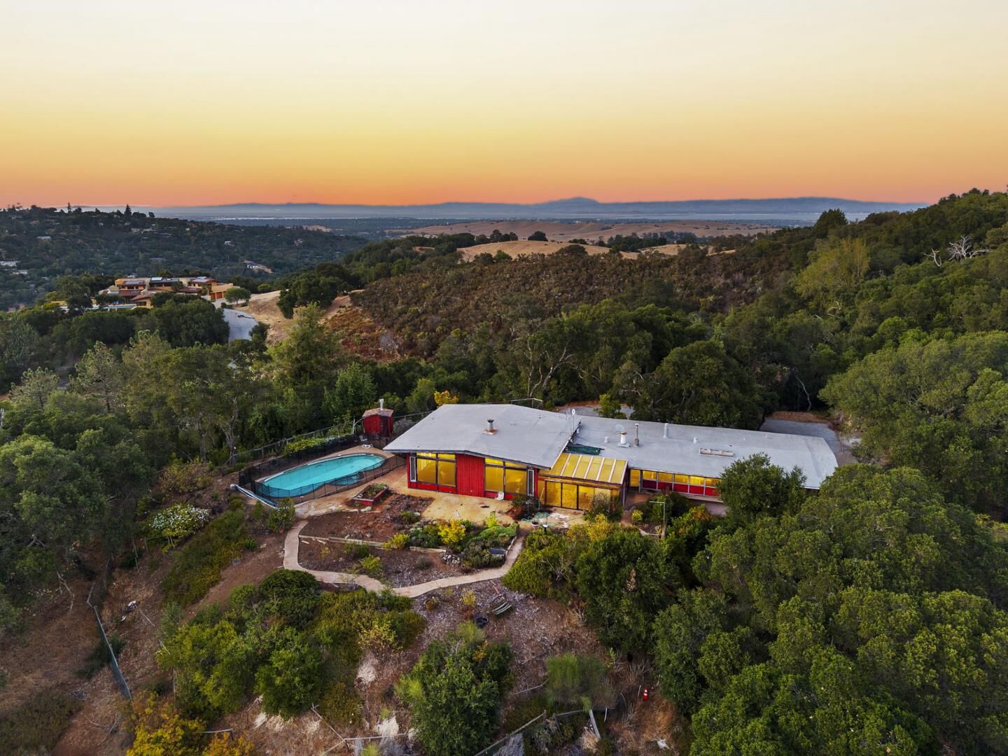 Property Photo: 640 Los Trancos Road CA 94028