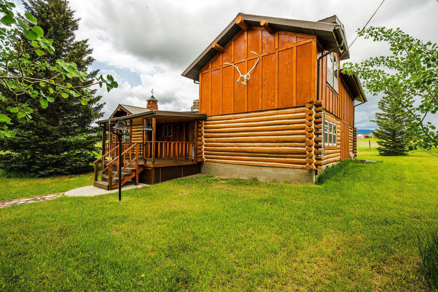 Property Photo:  22 Longhorn Drive  WY 82834 