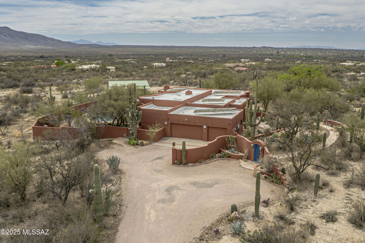 Property Photo: 2315 N Avenida Sorgo AZ 85749